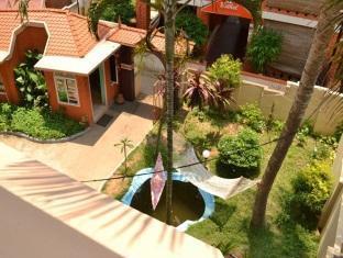Cosmic Leisure Resort Kovalam Ngoại thất bức ảnh
