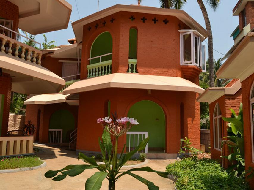 Cosmic Leisure Resort Kovalam Ngoại thất bức ảnh